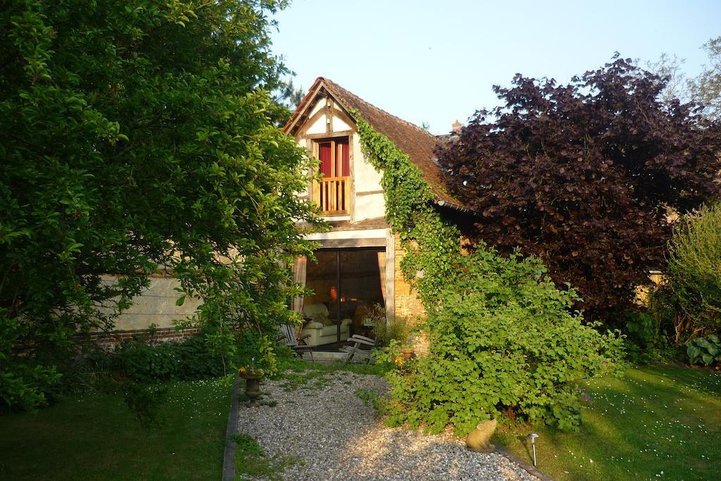 Au Fond Du Jardin Maison D'Hotes Saint-Saëns Εξωτερικό φωτογραφία