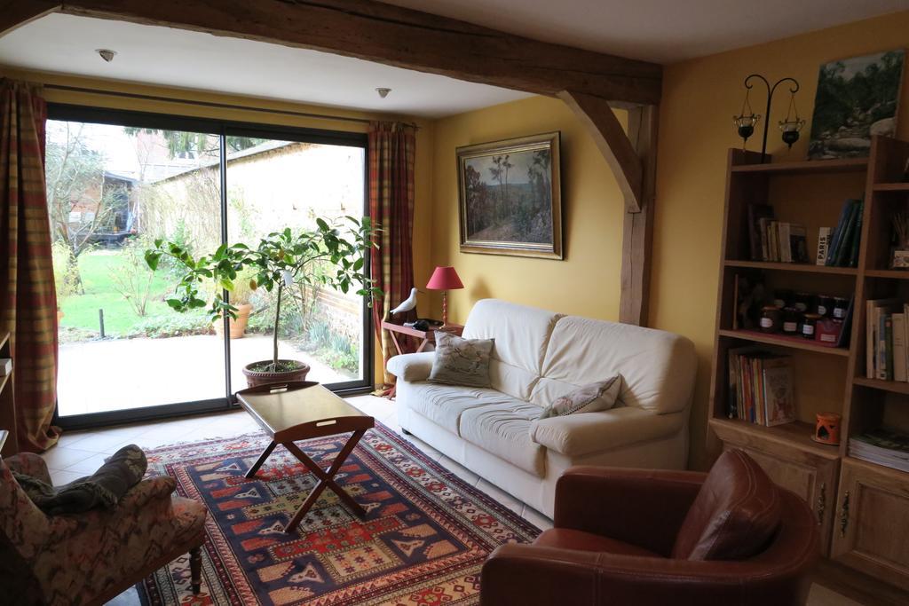 Au Fond Du Jardin Maison D'Hotes Saint-Saëns Εξωτερικό φωτογραφία
